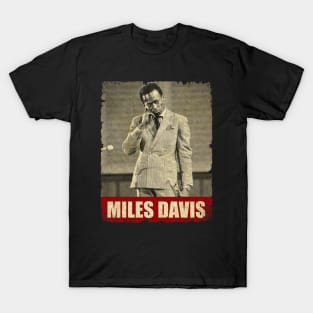 Miles Davis - RETRO STYLE T-Shirt